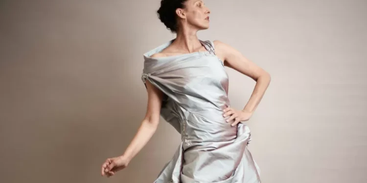 O que explica o sucesso de Lino Villaventura na moda há 50 anos?