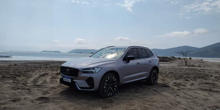 Levamos o novo XC60 para uma viagem de 650 quilômetros até Paraty