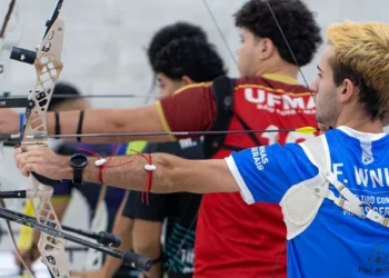 Fábio Klier é ouro no tiro com arco na estreia da modalidade no JUBs