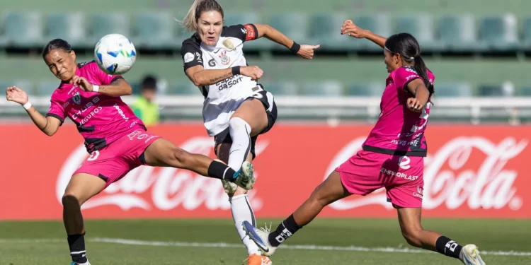 Libertadores Feminina: Corinthians inicia busca pelo hexa com empate