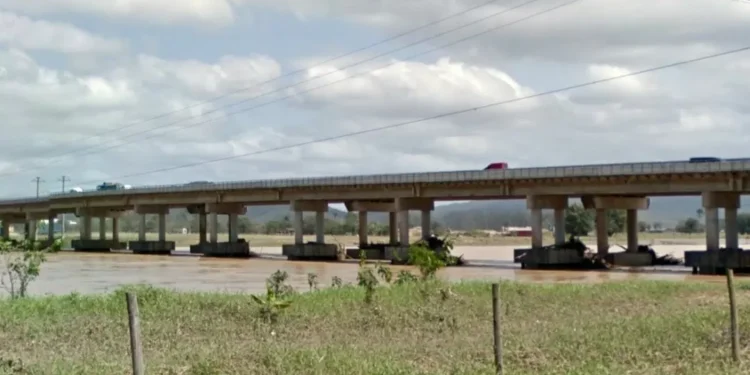Ponte de Itajaí reforça urgência da repactuação da BR-101