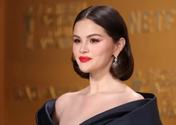 Do bob ao gótico chic: as 5 tendências de beleza que dominaram 2025 e seguem fortes em 2026