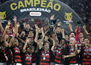Ranking da CBF: Flamengo segue líder e Corinthians sobe para segundo