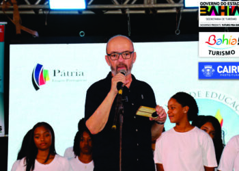 A Poesia esteve no ar no Festival Internacional da Língua Portuguesa, na paradisíaca Ilha de Boipeba.