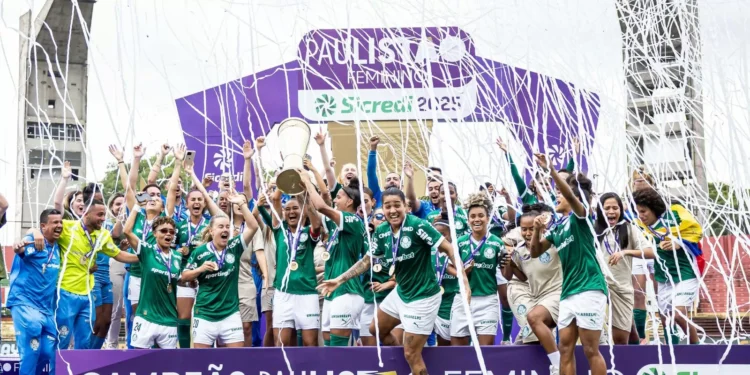 Palmeiras segura Corinthians e conquista o tetra do Paulista Feminino
