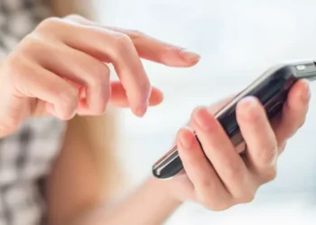 Usuários do Instagram superestimam vício na rede, aponta estudo