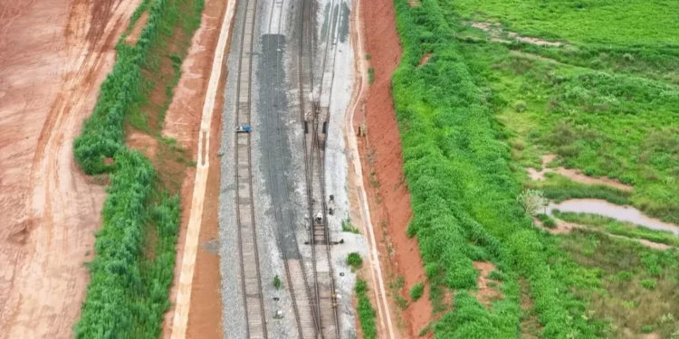 Rumo terá R$ 2 bilhões para construir ferrovia em Mato Grosso