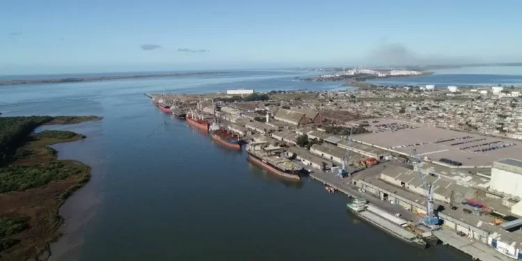 Portos públicos do Rio Grande do Sul superam 42 milhões de toneladas