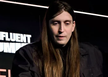 O pedido inusitado que Felca diz ter recebido de um usuário do Roblox