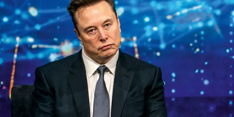 Elon Musk quer comercializar robôs Optimus até final de 2027