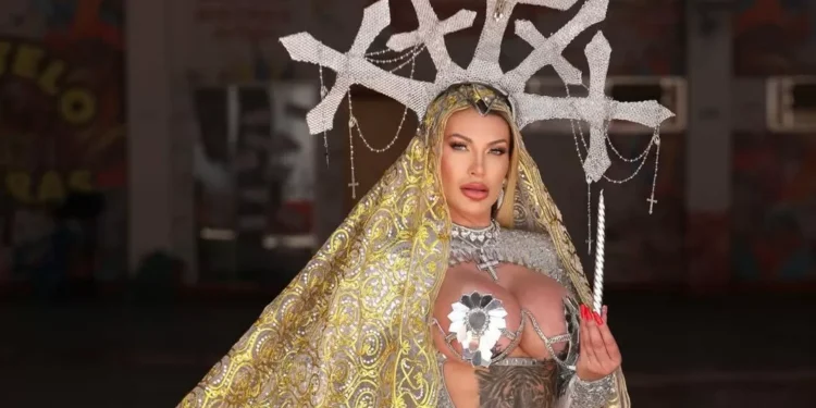 Carnaval 2026: Andressa Urach vai desfilar na Sapucaí vestida de santa