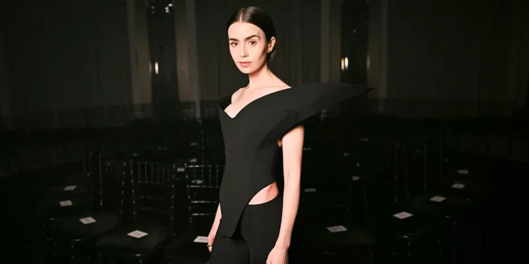 Por que Lily Collins é perfeita para interpretar Audrey Hepburn no cinema?