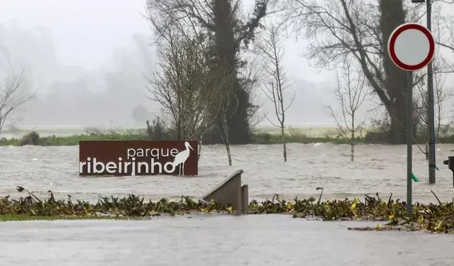 Depressão Marta agrava crise em Portugal e coloca o país em alerta máximo